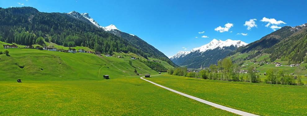 Aparthaus Alpenzauber Neustift im Stubaital Exterior foto