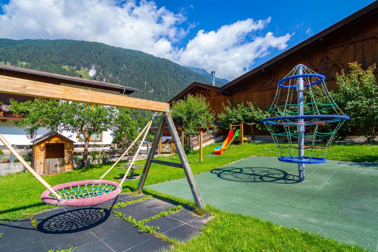 Aparthaus Alpenzauber Neustift im Stubaital Exterior foto